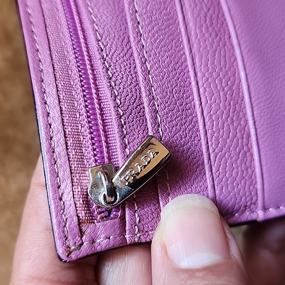 Prada Milano Wallet Patent Leather - Picture 11 of 16